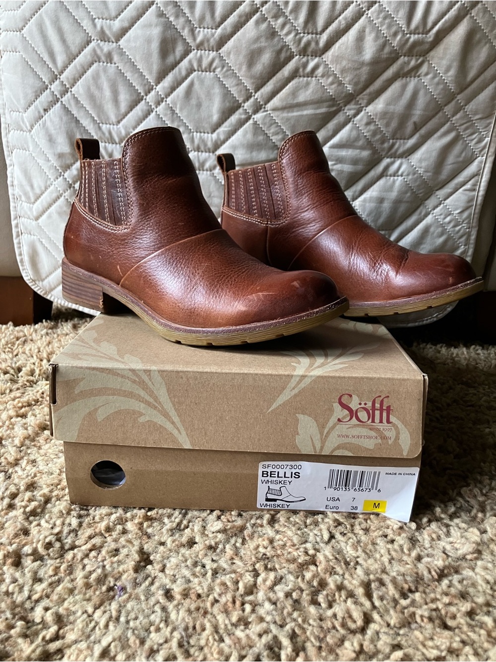 Sofft Whiskey Brown Leather Chelsea Ankle Boots